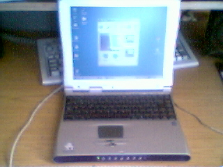 Una imagen del puesto de trabajo portatil Buran